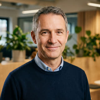 James Mitchell, dyrektor generalny w Sokolik Wartovin, zdjęcie profilowe